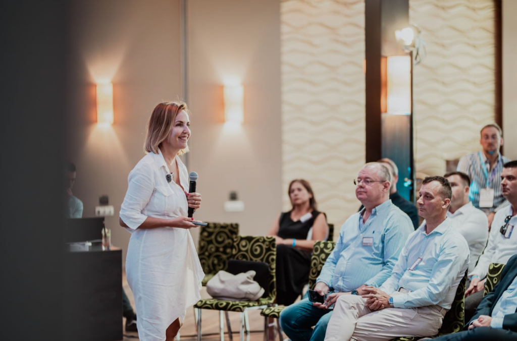 Dr. Zolnay Judit Speaking